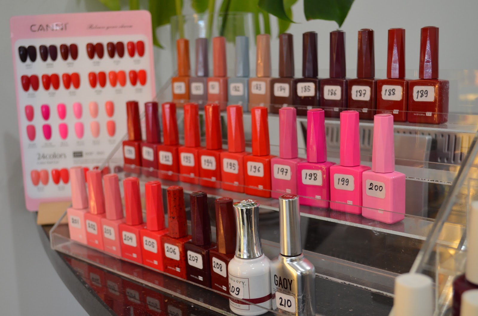 Dazzling Nails nail photo 1